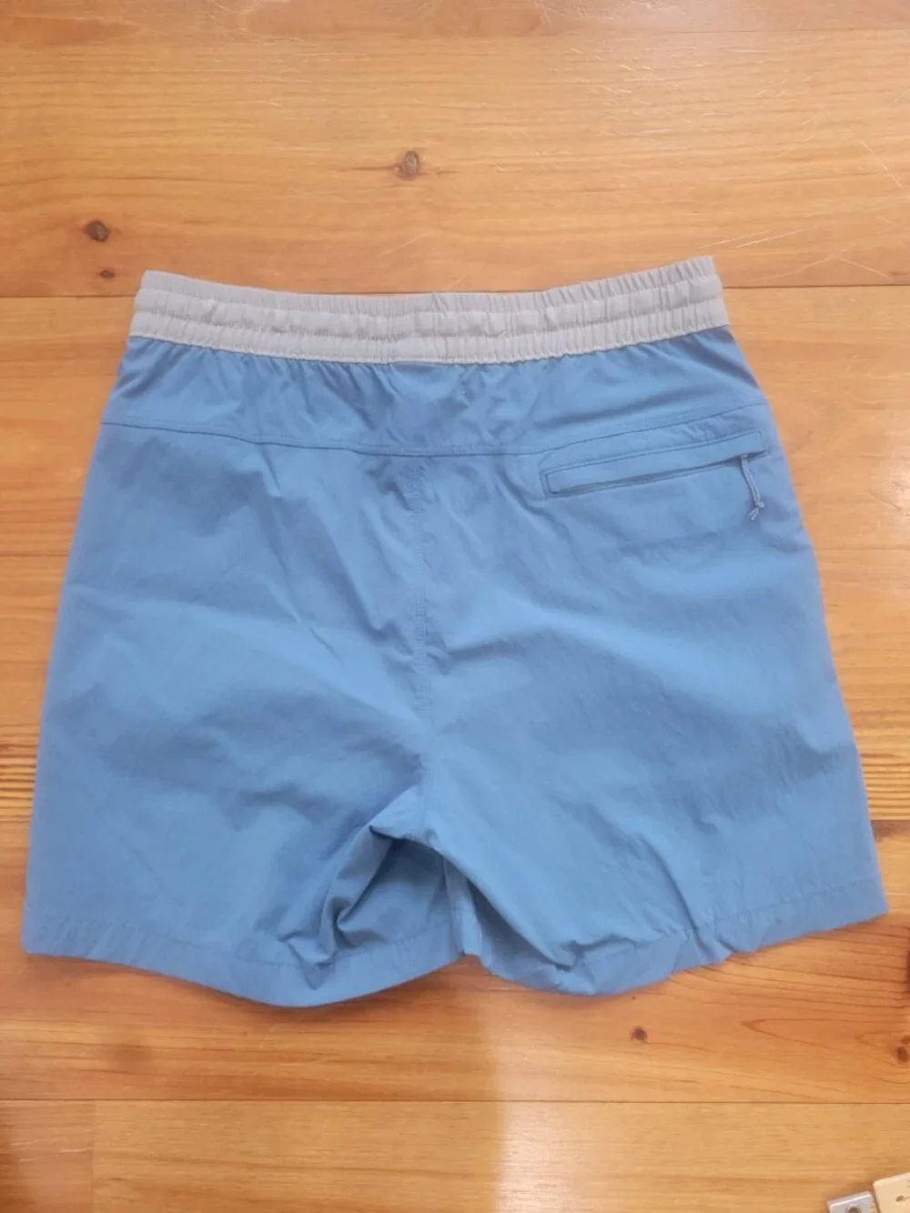 Patagonia men swim